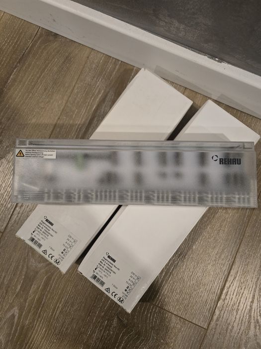 Regleta de cleme REHAU nea h 230 V, 6 canale