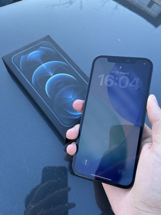 Iphone 12 Pro. В хорошем состоянии.
