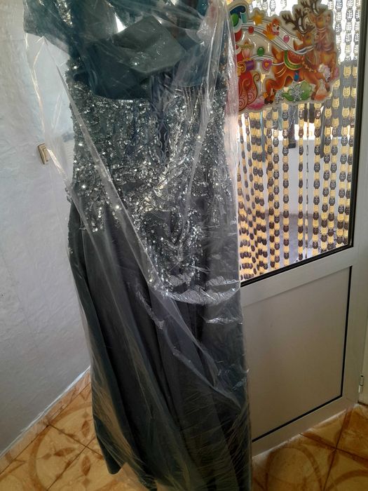 рокля от Турция  чисто нова