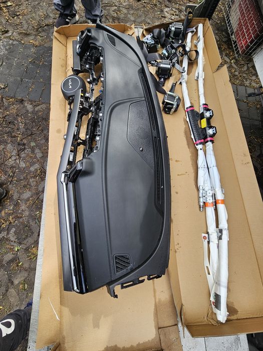 Curtina stinga dreapta originale kia sportage V 2021-2024