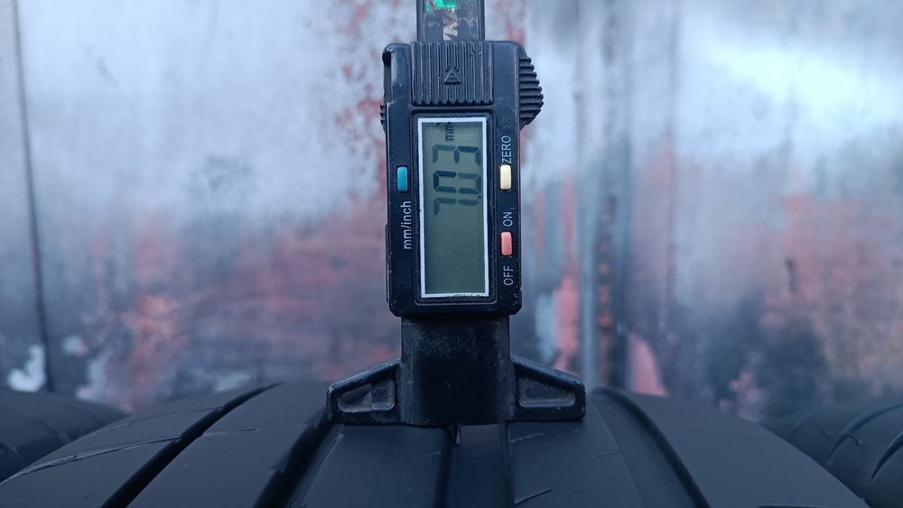 225/45/17 Michelin .