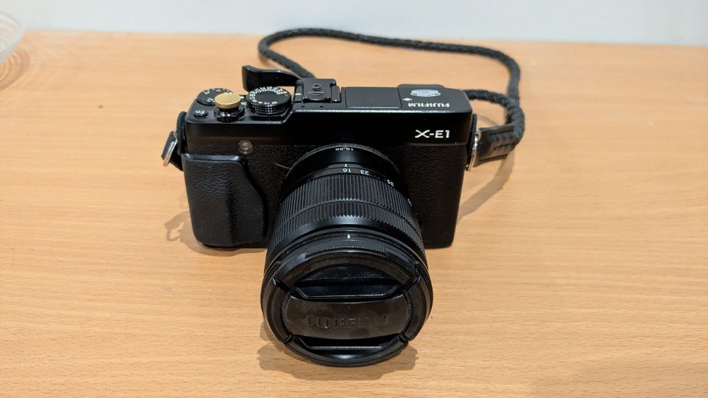 Fujifilm XE1 фотоапаарат