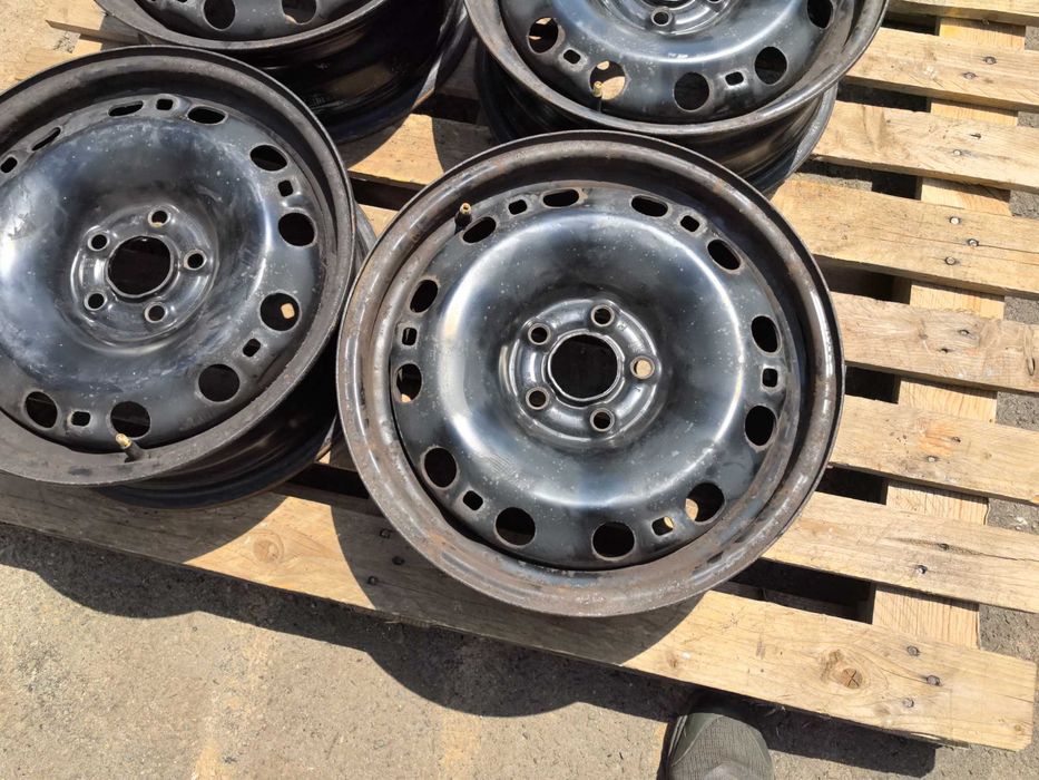 15 цола 5 х 100 мм Фолксваген / Шкода / Ауди - 6 Инча / ЕТ 38