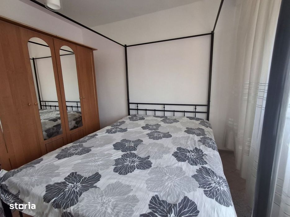 Apartament 3 camere, decomandat, de inchiriat – Str. Amaradia /Lice