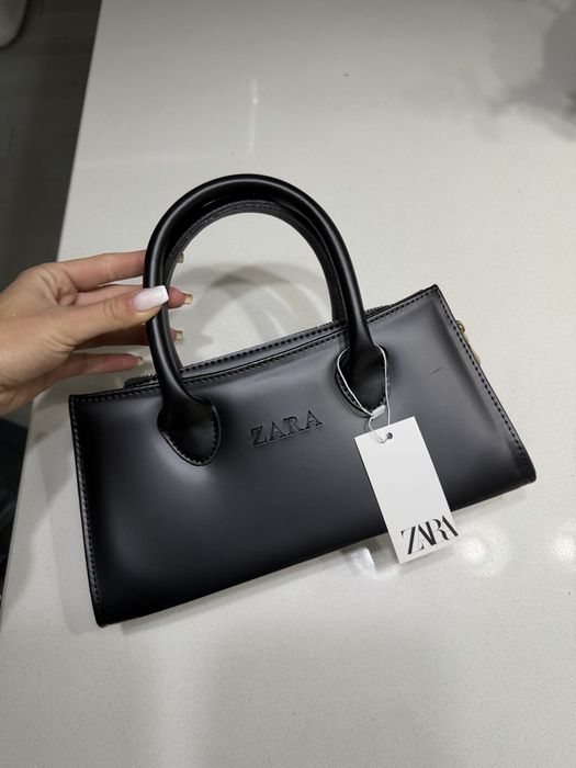 Чисто нови чанти Zara