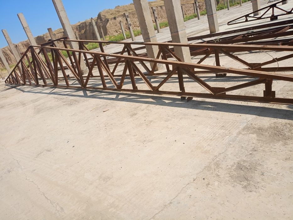 ферма металичиски узулиги 10 метр