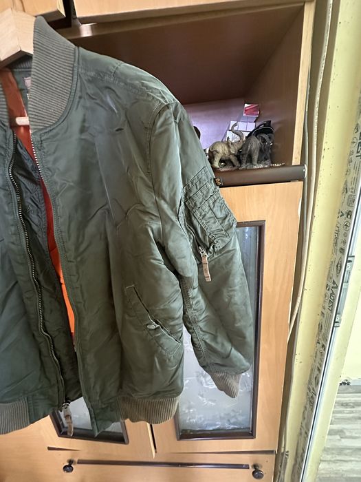 Якета/бомбър Alpha Industries и суичър