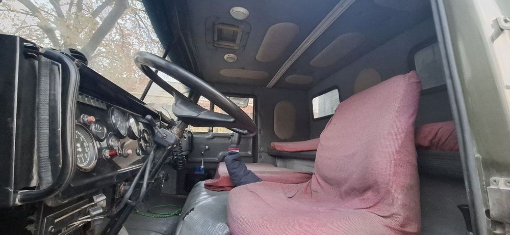 Kamaz Sotiladi yili 1985