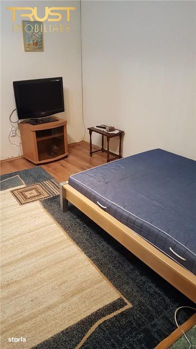 1 Camera I 30 MP I Mobilat si Utilat I str. Parang