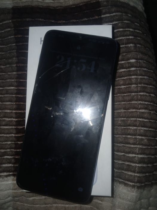 Обменяю телефон Honor x6a