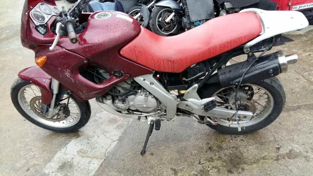 Aprilia Pegaso 650- На части