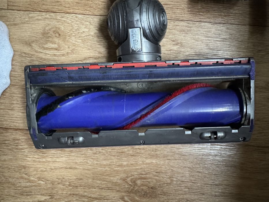 Пылесос Dyson V8