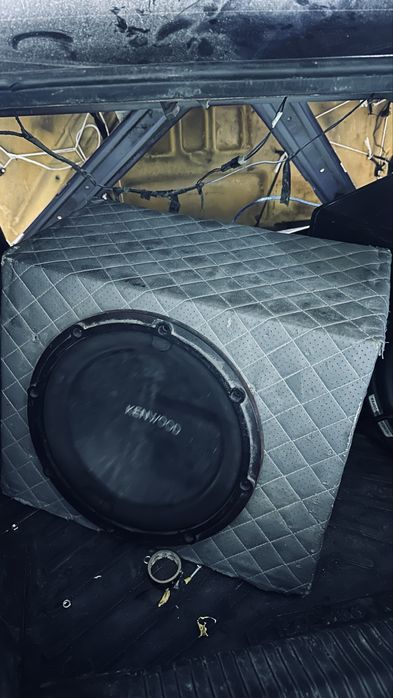 Сабвуфер kenwood