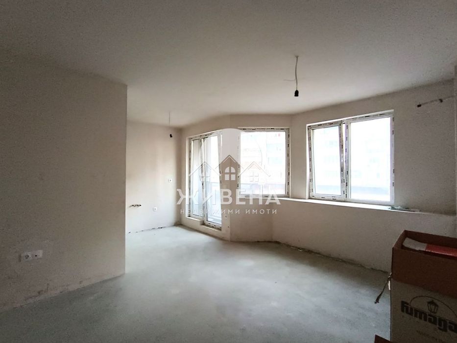 Продава се Двустаен апартамент в Варна, Лятно кино Тракия - 51 кв.м за 1350 €/кв.м - Снимка #4