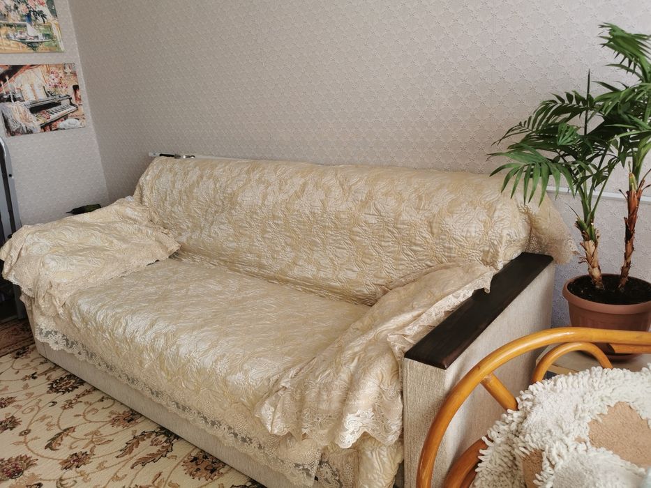 Отдам даром диван