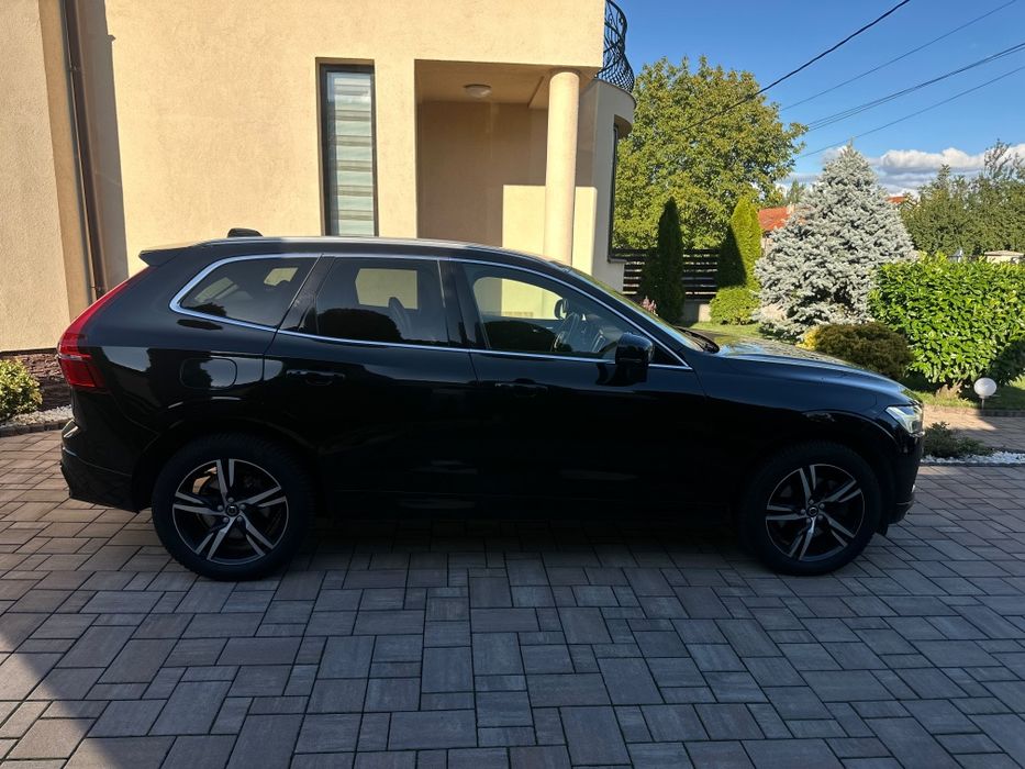 Volvo xc60 2021 facelift.