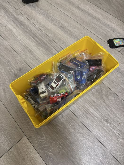 Разопаковани колички Hot Wheels