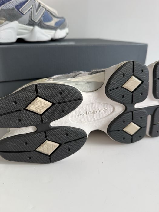 New Balance 9060  marimea 42 noi, originali