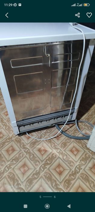 Продам срочно посудомоечную машинку