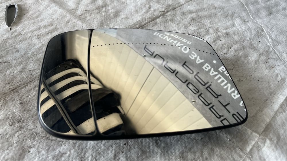 Стъкло за ляво огледало Renault Traffic