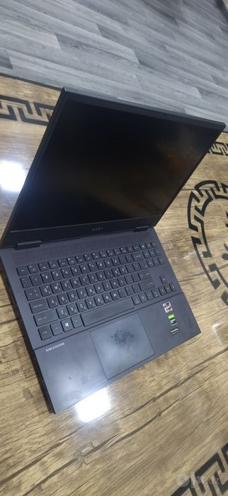 HP OMEN 15 | Ryzen 5 4600H | GTX 1650 Ti 4GB | 144Hz