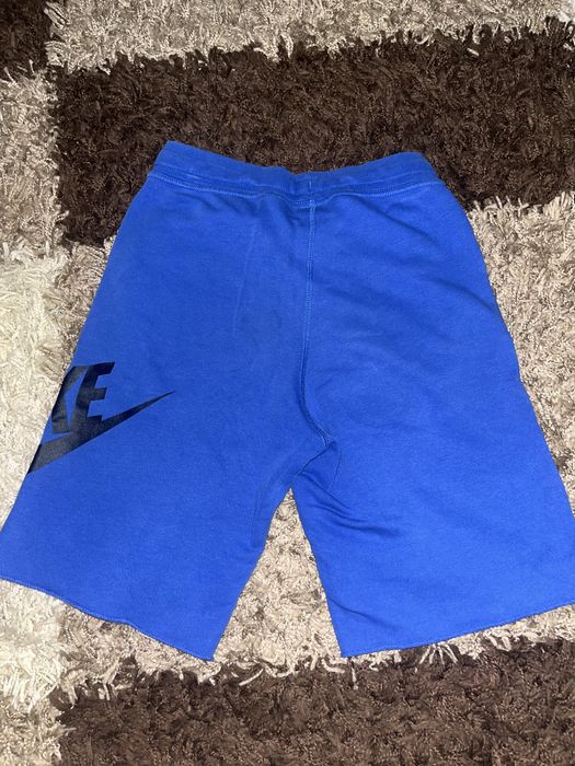 Pantaloni nike (puma adidas vans jordan)