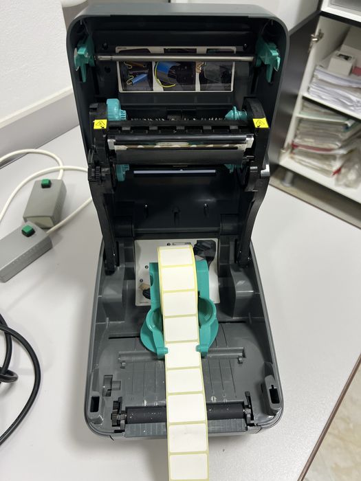 Imprimantă etichete Zebra GK420t, transfer termic