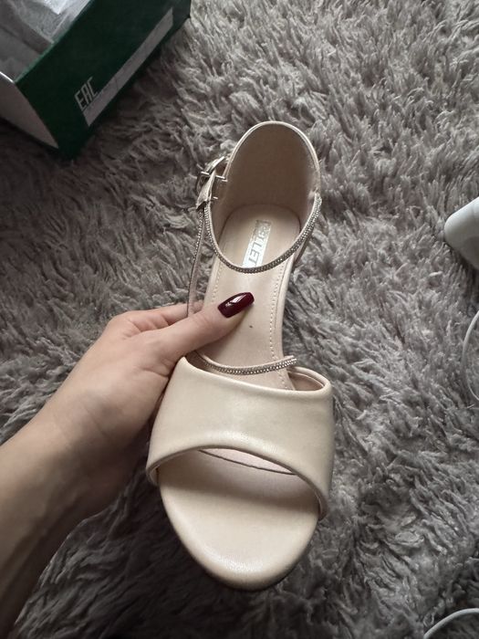 Продам туфли , новые!