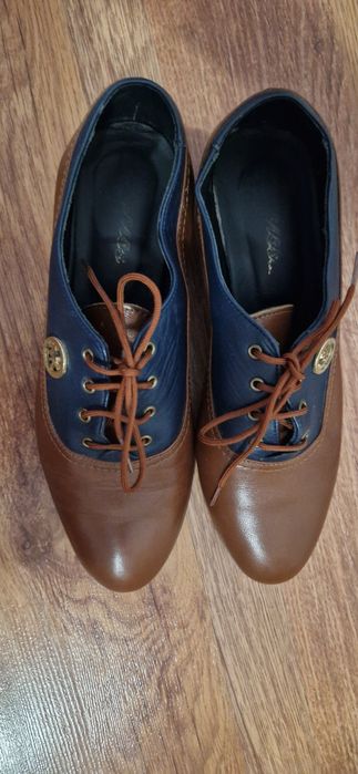 Pantofi făcuți la comanda nr 37