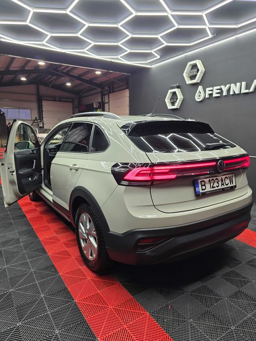 Volkswagen Taigo Life 1.0 TSI, 95 CP, manual, 2023 în garanție, cu TVA