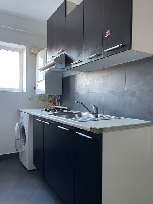 Apartament cu două camere de vanzare