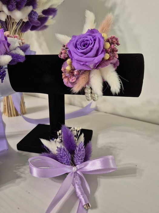 Buchete de mireasa/nasa  Lumanari nunta/botez Preturi mici