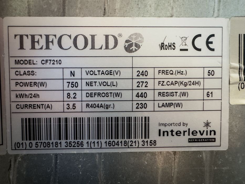 Хладилна Маса Tefcold 2 Врати 272L