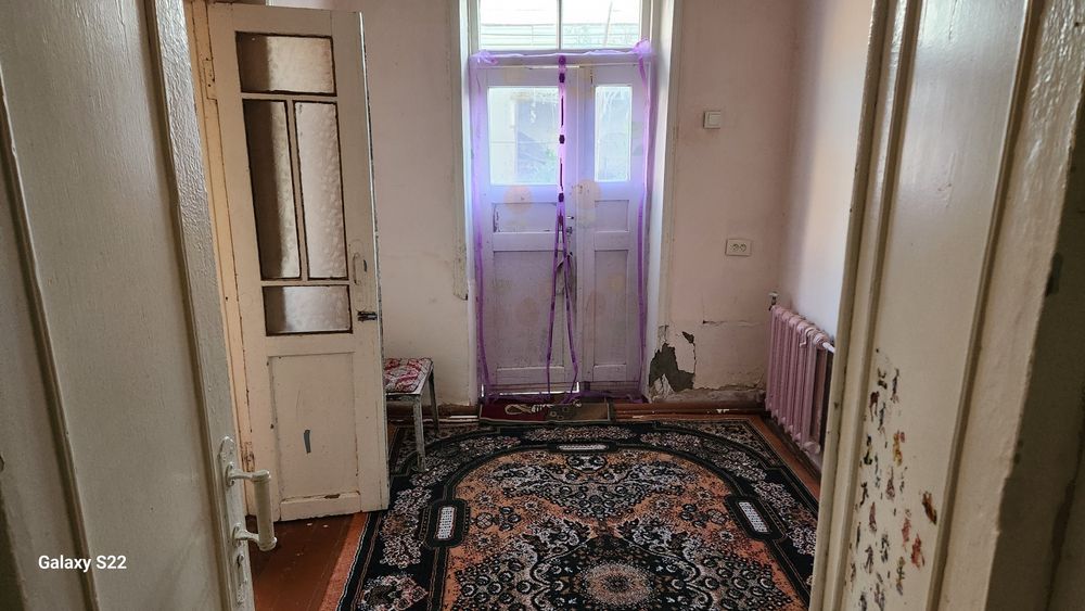 Шахар марказидан ховли