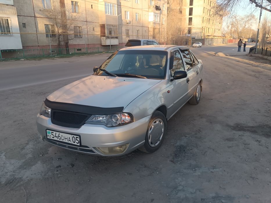 Срочно продам нексию