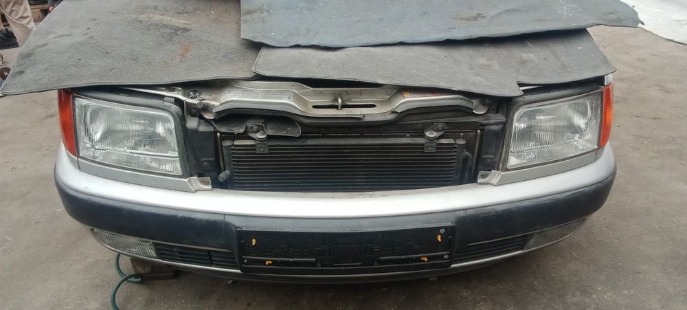 Авторазбор Мерседес оригинал запчасти.