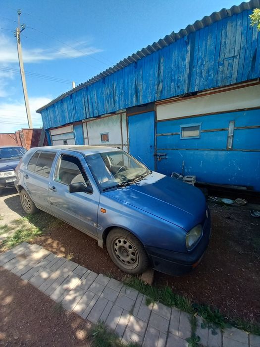 Продам машину гольф 3