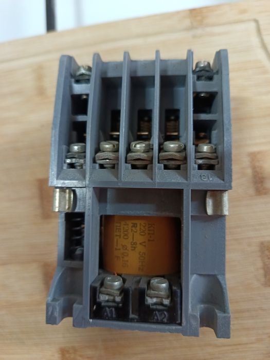Контактор К 10 Е.