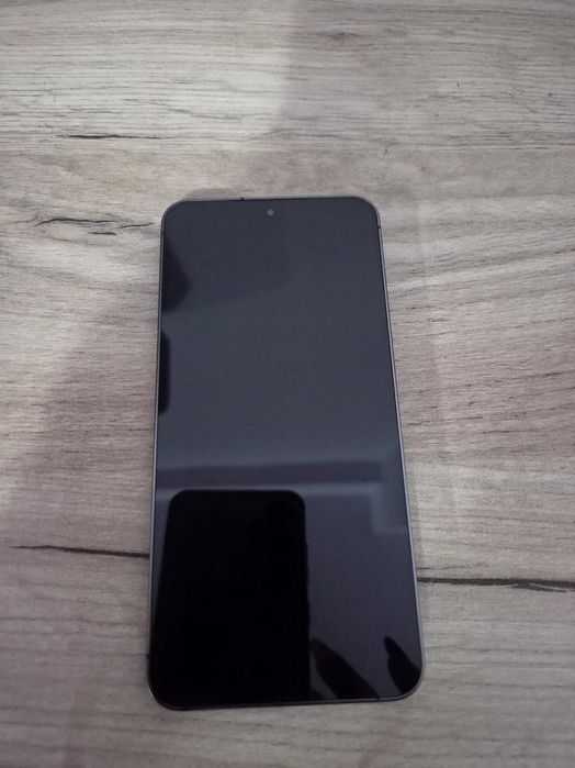 Vand Samsung S24 Galaxy, stare impecabilă, fără zgârieturi!