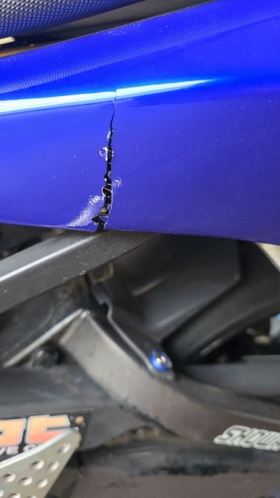 Vând Yamaha  YZF R6