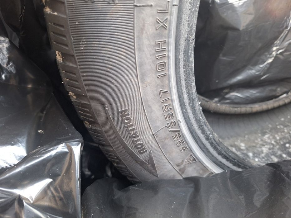 Продам шины на 17 2шт