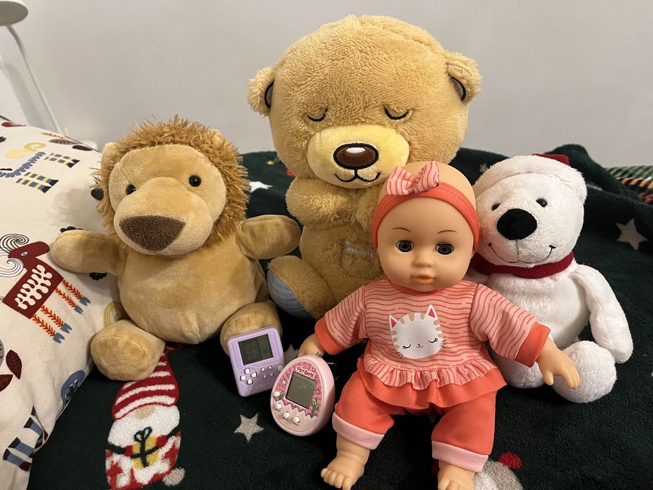 Lot jucarii noi si folosite