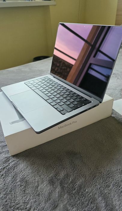 MacBook Pro 14 inch, 2023 | M2 Pro | 32GB RAM | 512 GB SSD