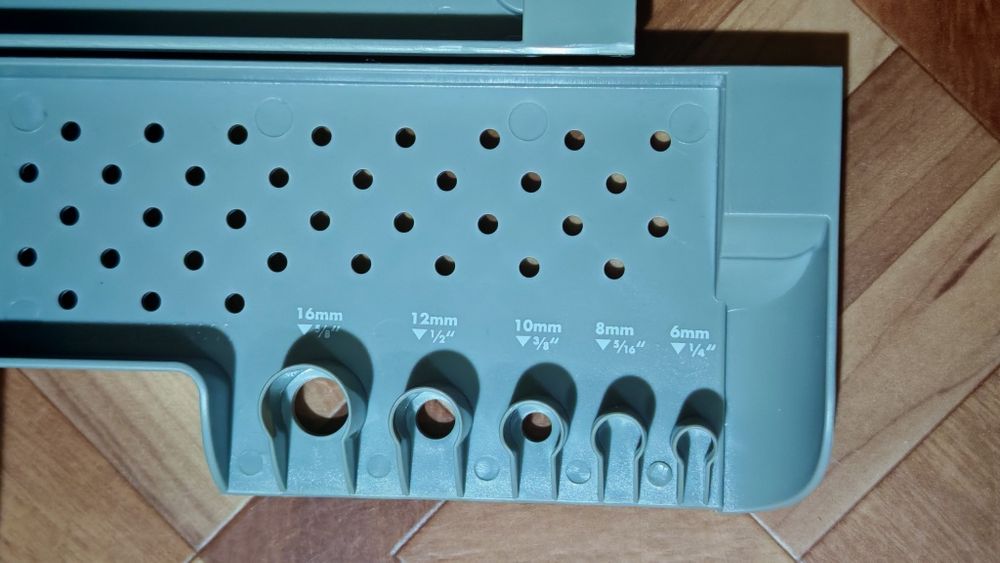 Maşină de legat manuală cu pieptene Fellowes Star 150 CRC 50065 
29