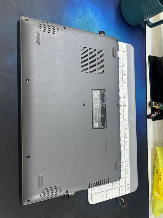 Notebook arzon narxda sotiladi