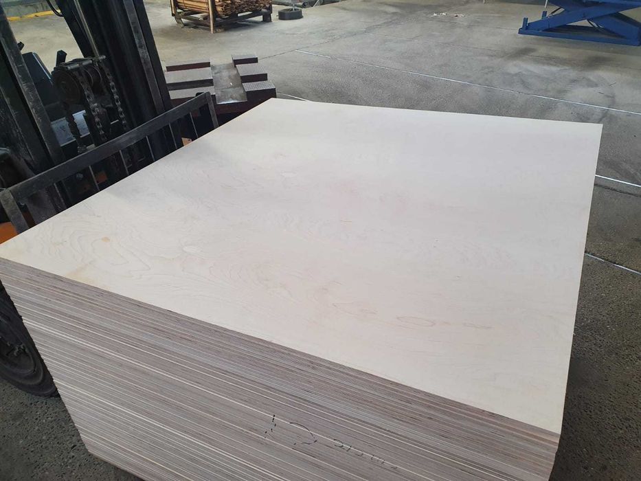 Фанера березовая ФК сорт 2/2