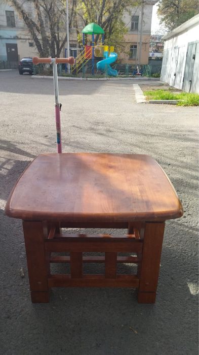 Журнальный стол