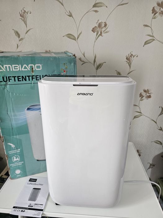 Dezumidificator AMBIANO 20L/24h, nou, rezervor 6.5L, uscare rufe