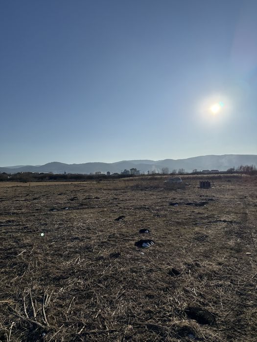 Teren intravilan cu Puz