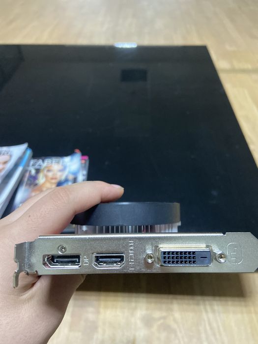 1050 видеокарта!